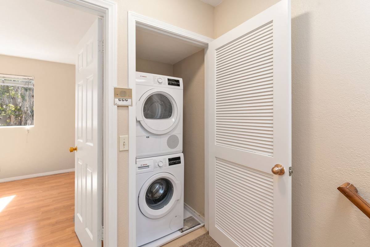 Townhouse for rent at 7014 Casa Lane, Lemon Grove, CA 91945