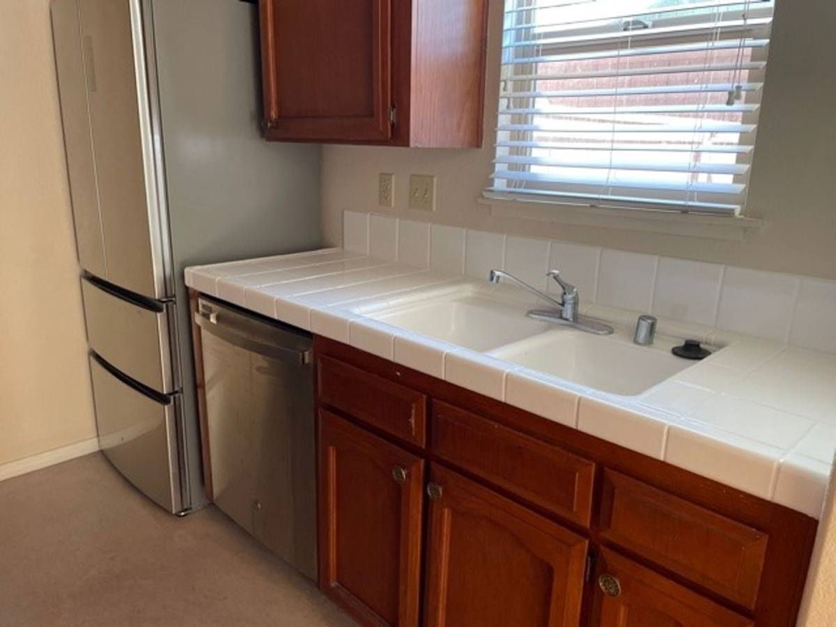 Townhouse for rent at 7014 Casa Lane, Lemon Grove, CA 91945