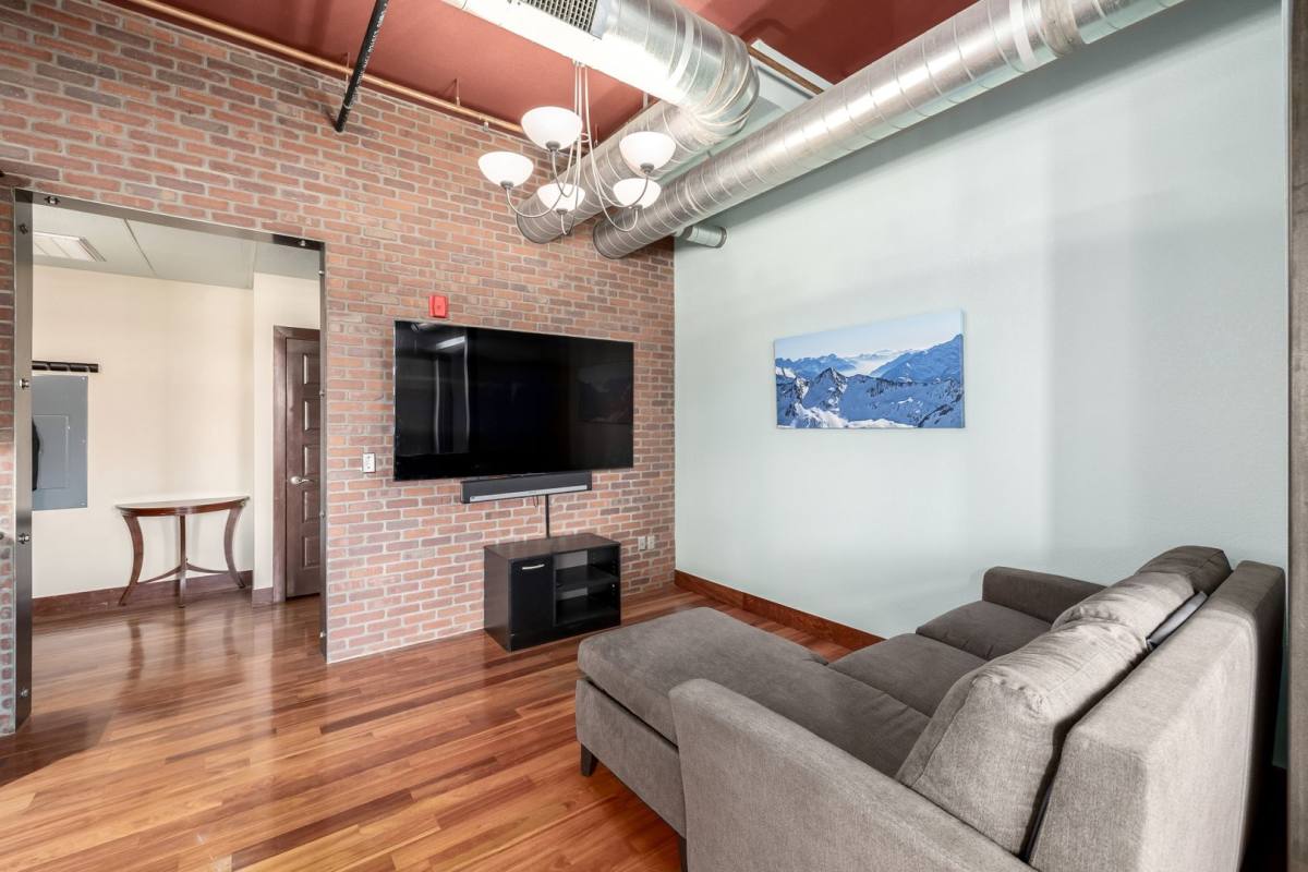 Condo for rent at 210 W Magnolia St, Fort Collins, CO 80521