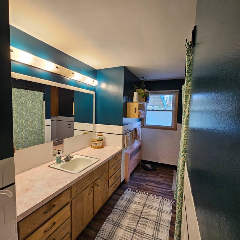 Apartment for rent at 305 N Hickory St, Platteville, WI 53818