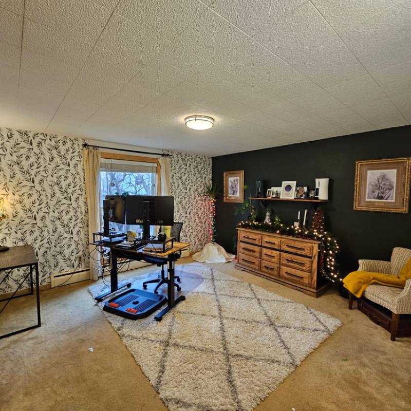 Apartment for rent at 305 N Hickory St, Platteville, WI 53818