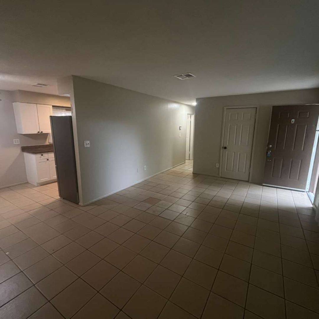 Apartment for rent at 3771 Belmont St, Fort Myers, FL 33916