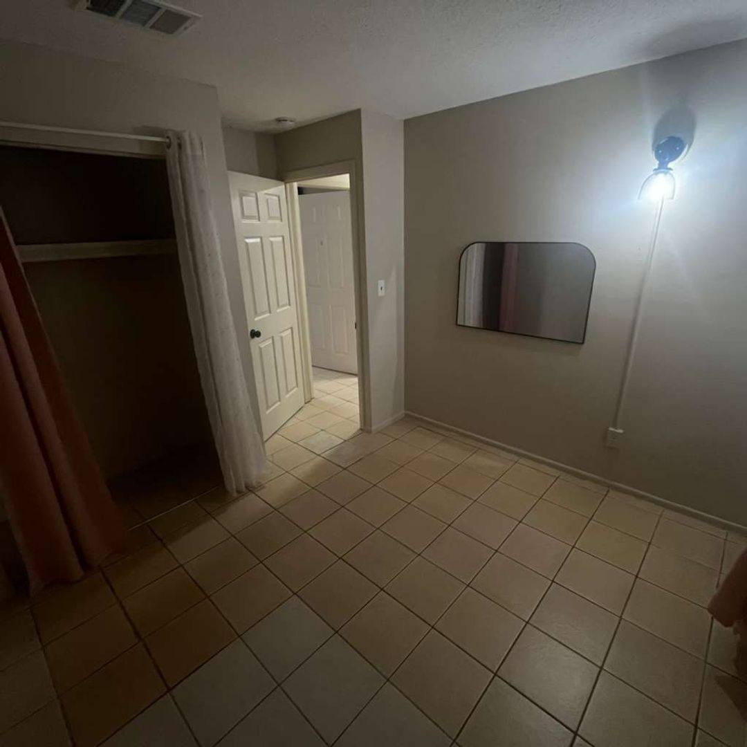 Apartment for rent at 3771 Belmont St, Fort Myers, FL 33916