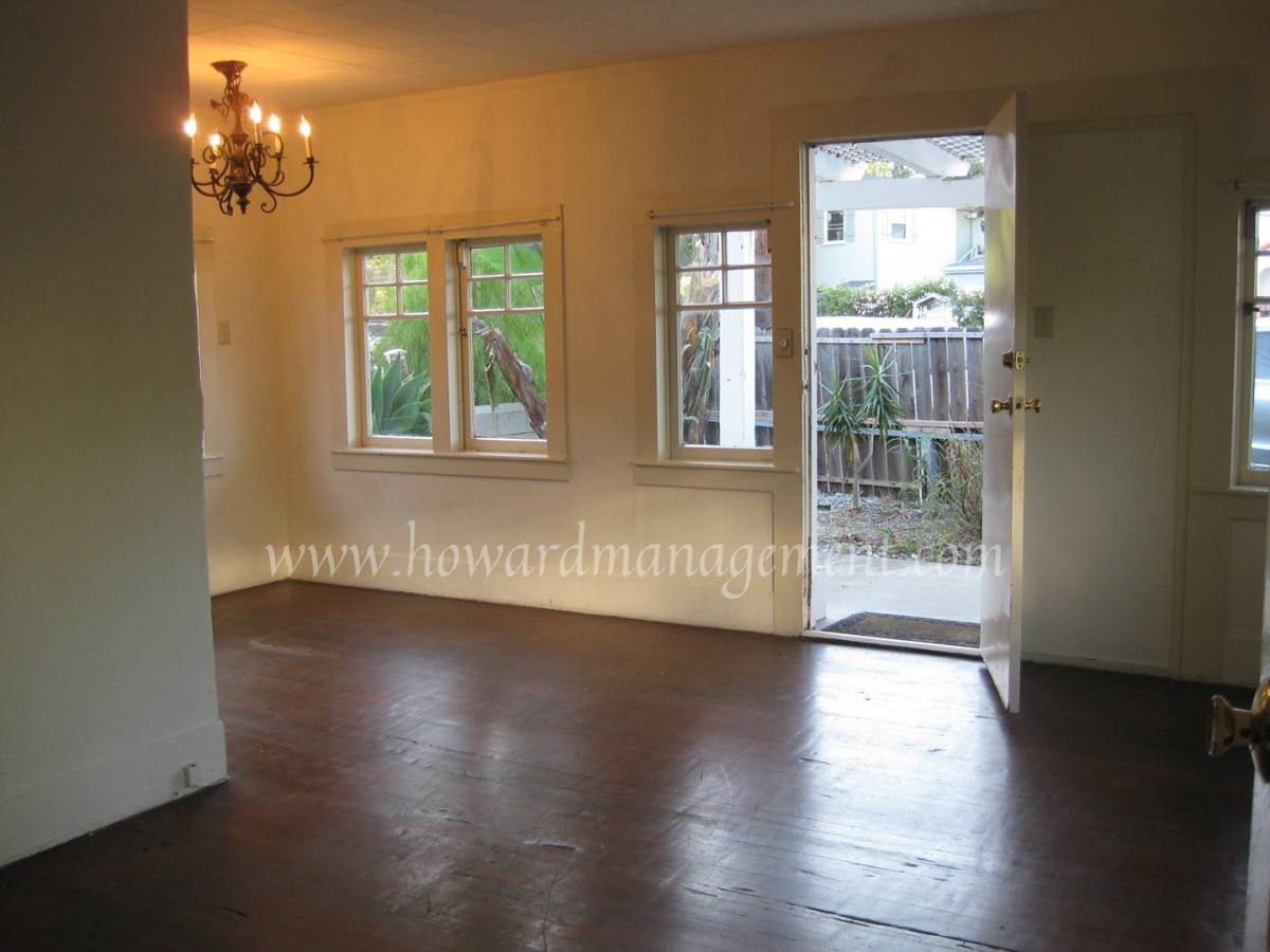 Apartment for rent at 551-557 Rialto Ave, Venice, CA 90291