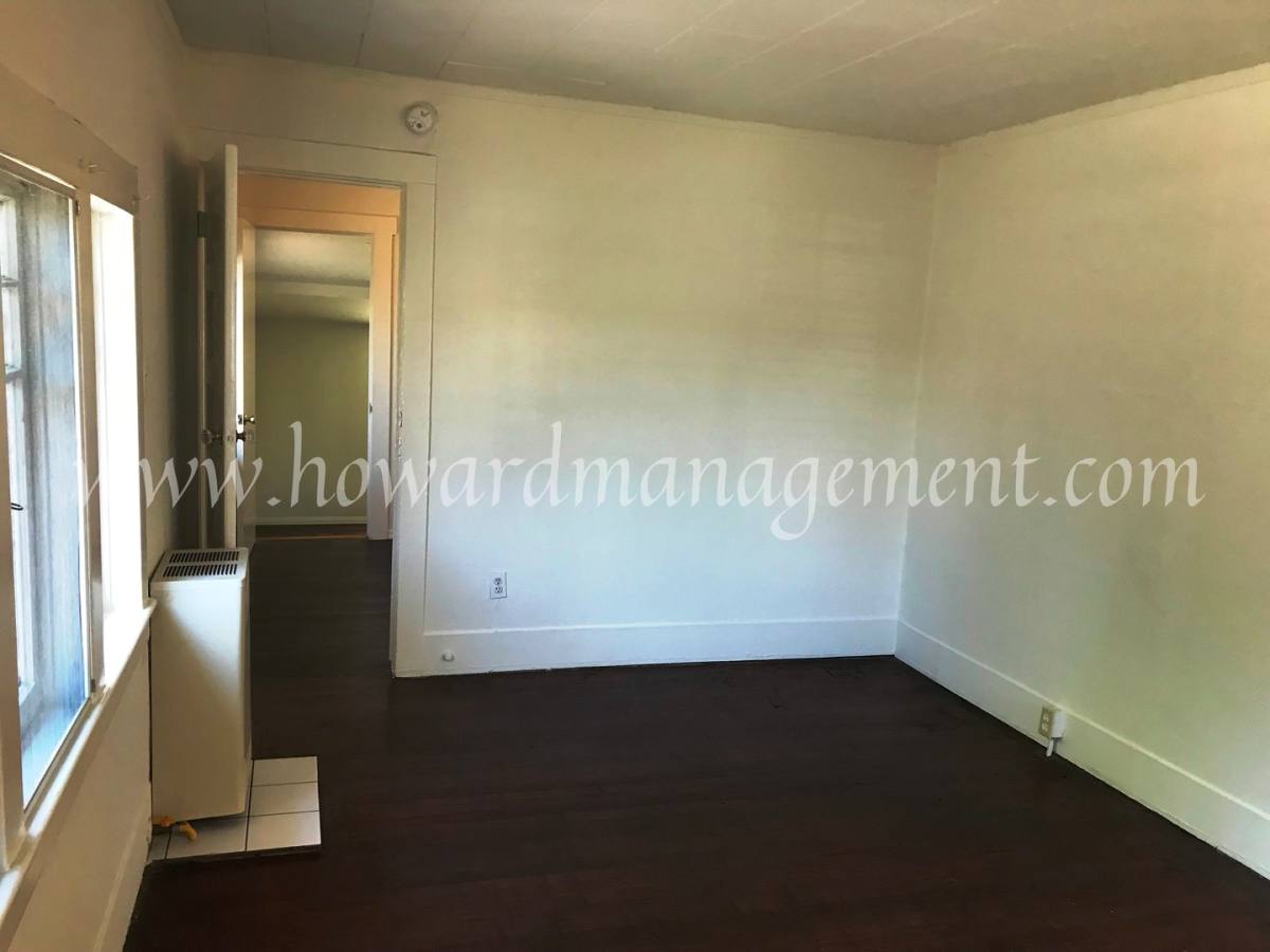 Apartment for rent at 551-557 Rialto Ave, Venice, CA 90291