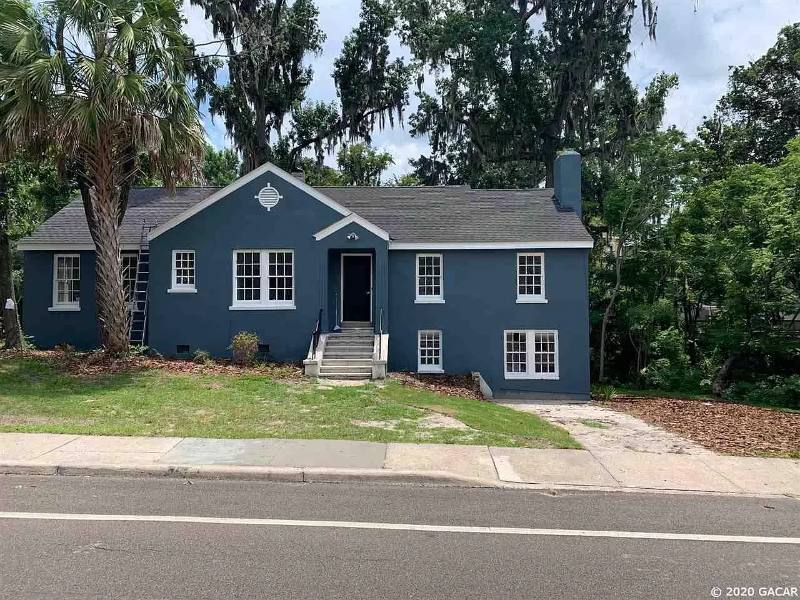 House for rent at 929 SW 13th St, Gainesville, FL 32601
