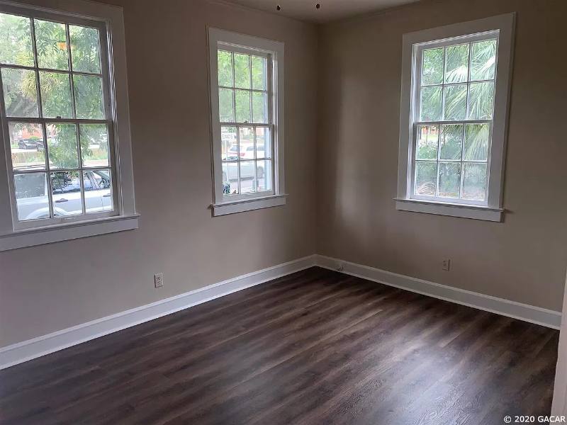House for rent at 929 SW 13th St, Gainesville, FL 32601