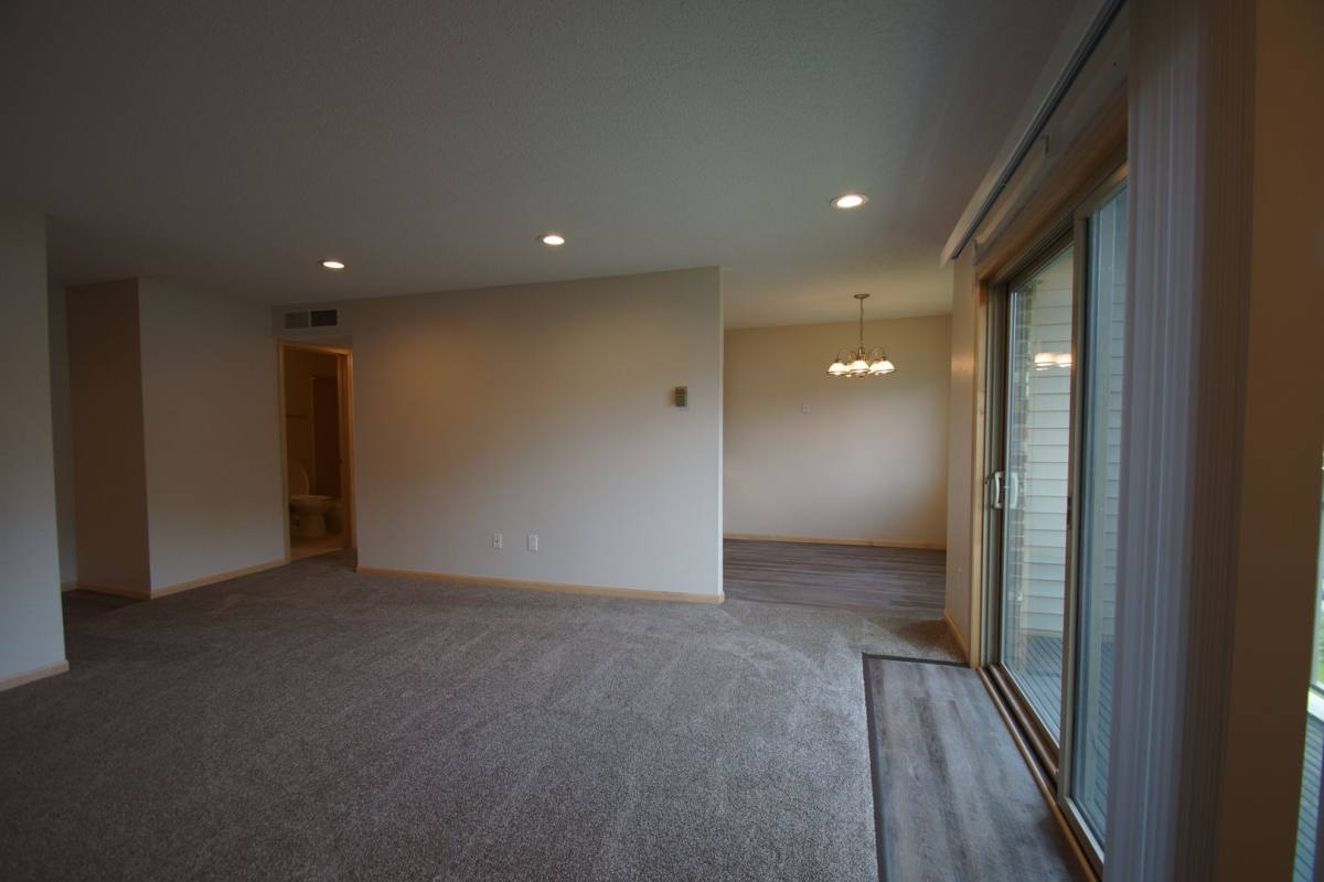 Apartment for rent at 1270 Larpenteur Ave W, Saint Paul, MN 55113