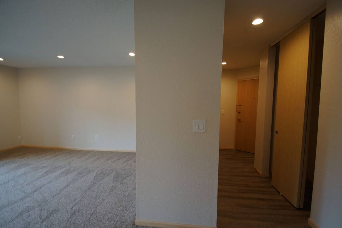 Apartment for rent at 1270 Larpenteur Ave W, Saint Paul, MN 55113