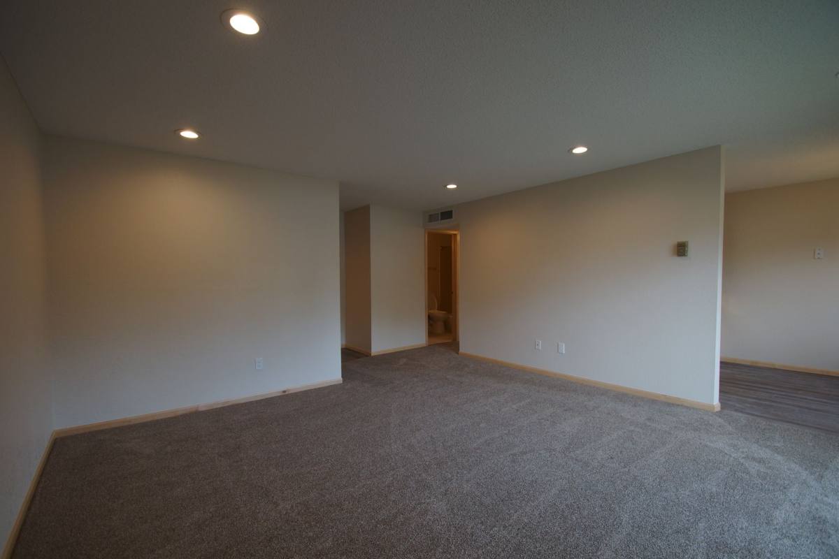 Apartment for rent at 1270 Larpenteur Ave W, Saint Paul, MN 55113