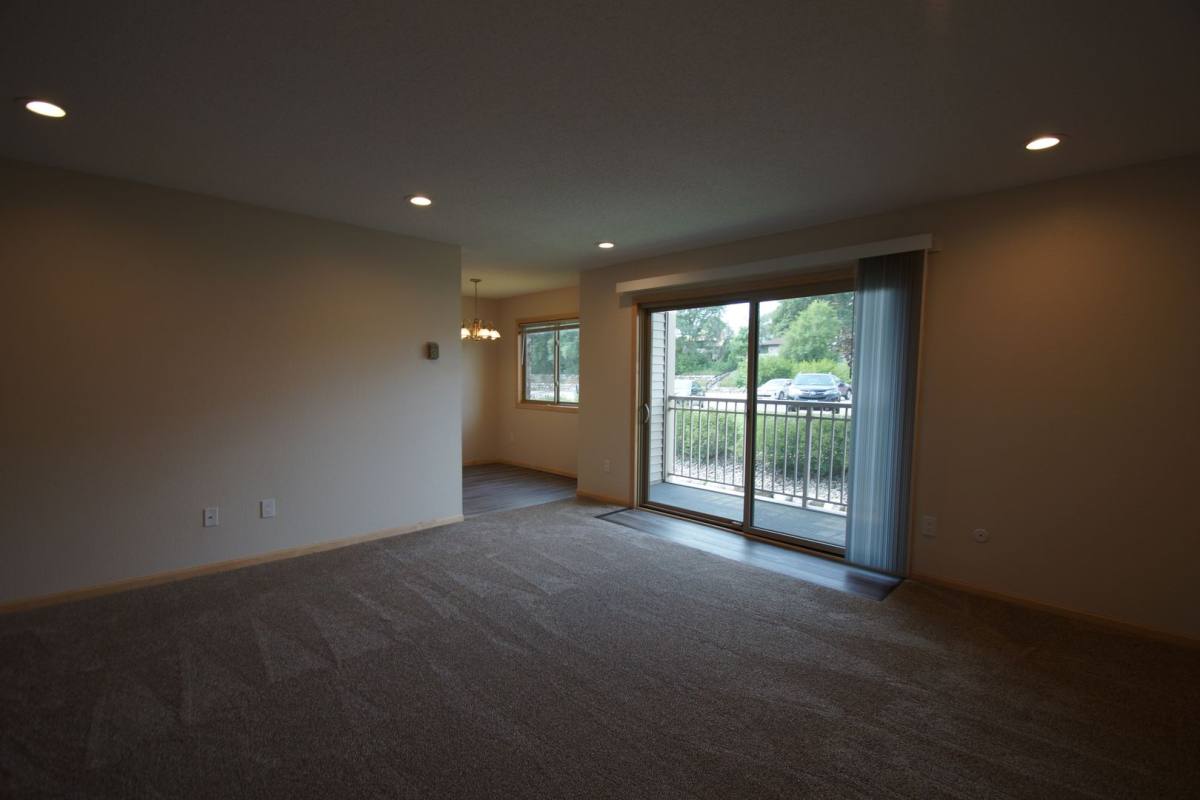 Apartment for rent at 1270 Larpenteur Ave W, Saint Paul, MN 55113