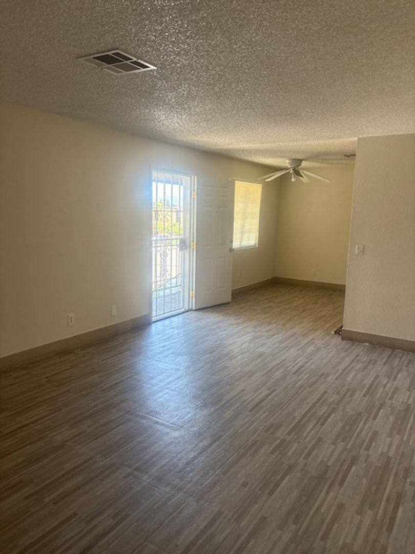 Apartment for rent at 4223 Zavala St, Las Vegas, NV 89103