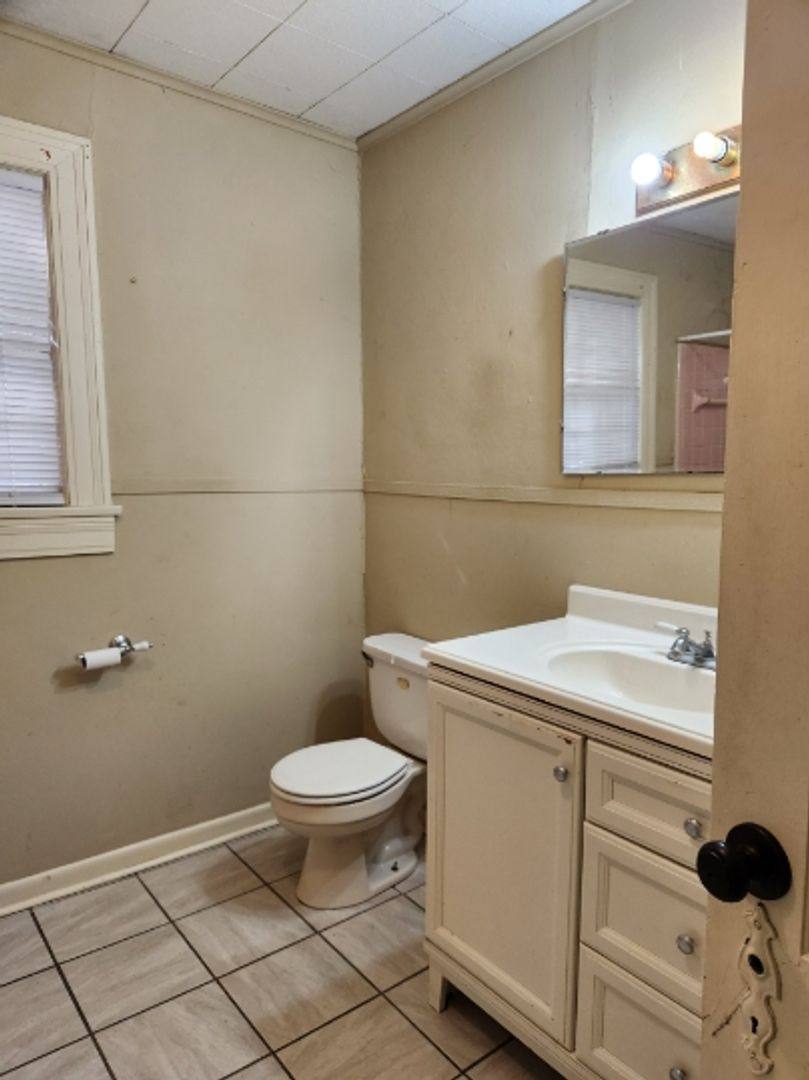 House for rent at 239 W Dr, Baton Rouge, LA 70806