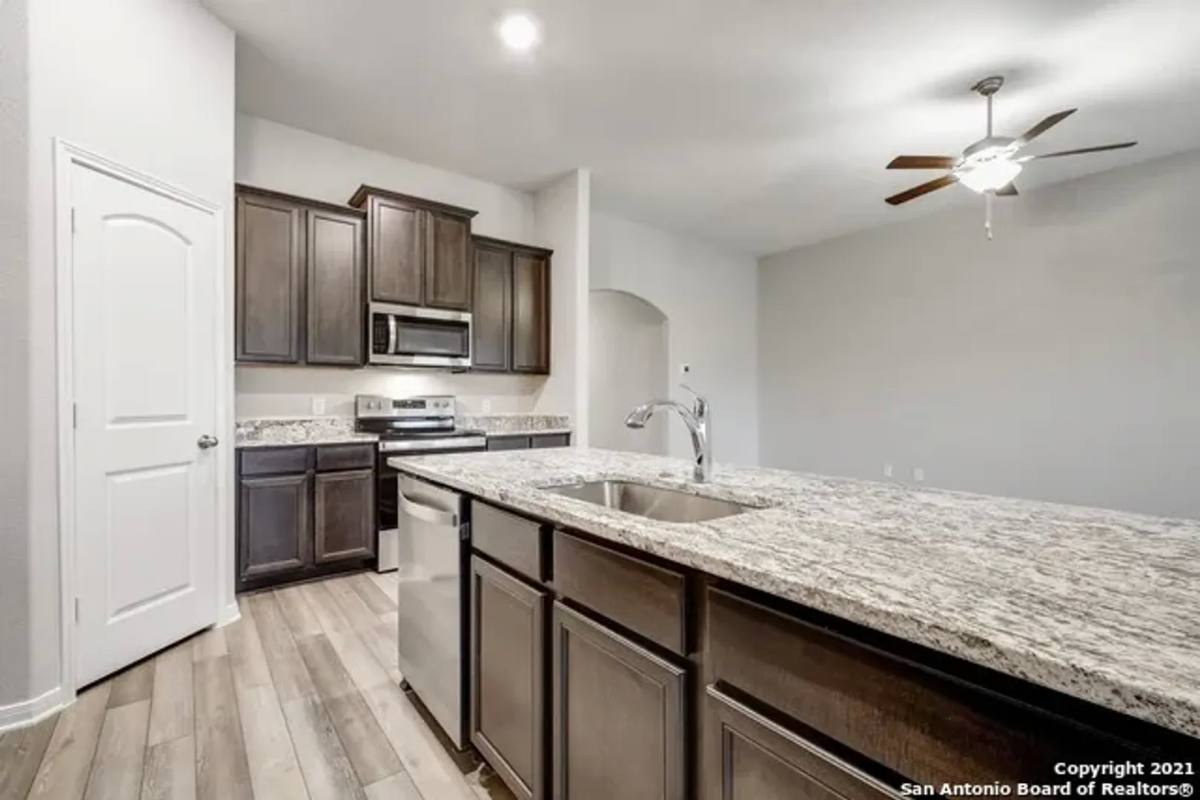 House for rent at 9330 Bennett Forest, Converse, TX 78109
