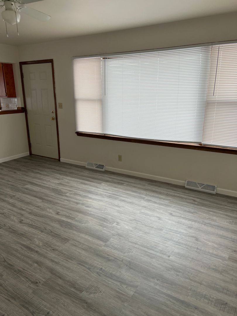 Apartment for rent at 3410 Garfield, Rockford, IL 61101