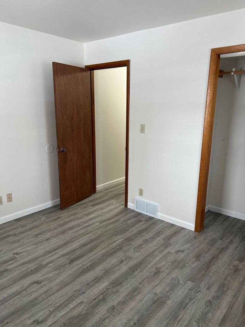 Apartment for rent at 3410 Garfield, Rockford, IL 61101