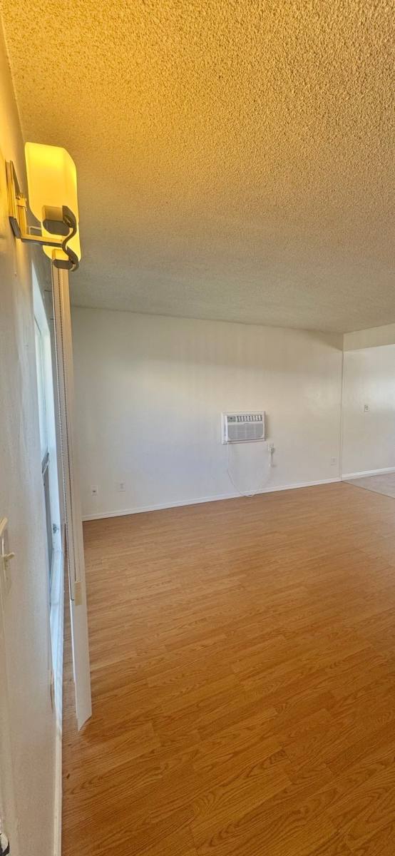 Apartment for rent at 10446 Kailua Lane, Tujunga, CA 91042