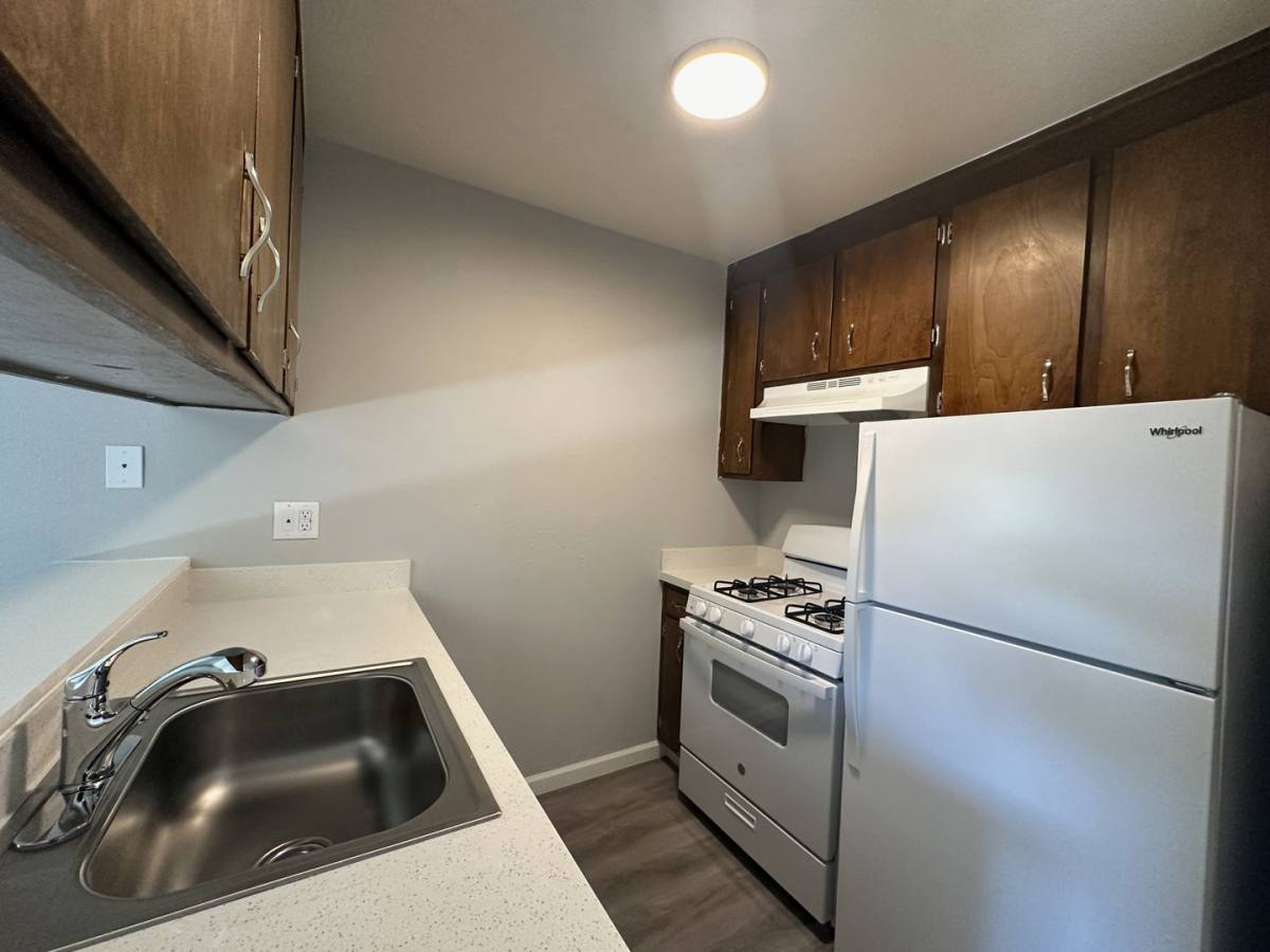 Apartment for rent at 330 W Acacia St, Stockton, CA 95203