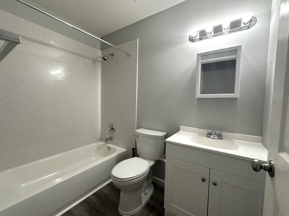 Apartment for rent at 330 W Acacia St, Stockton, CA 95203