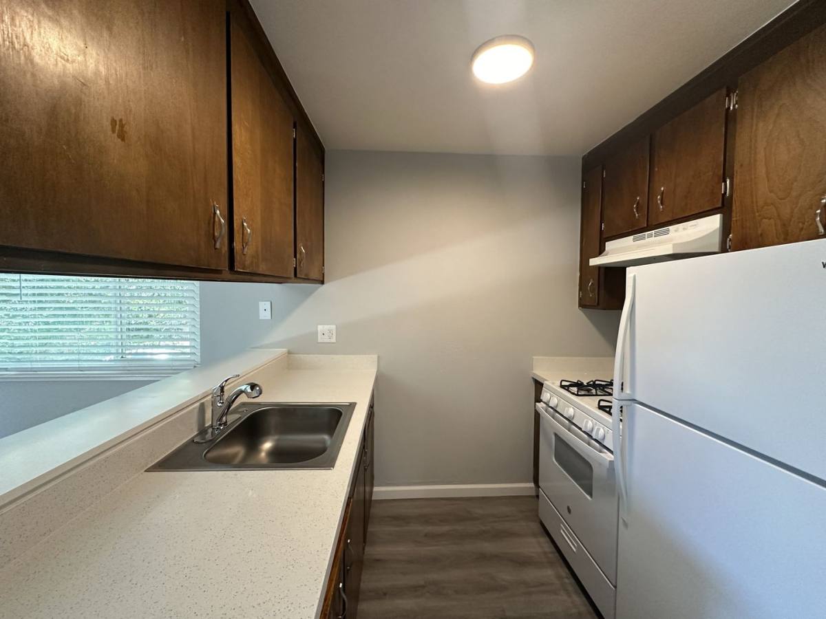 Apartment for rent at 330 W Acacia St, Stockton, CA 95203