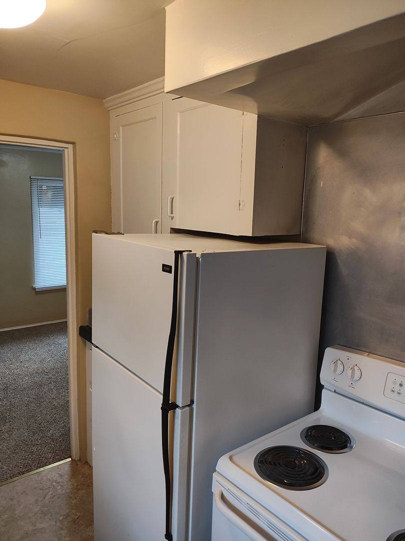 Apartment for rent at 441 E 13th Ave, Eugene, OR 97401