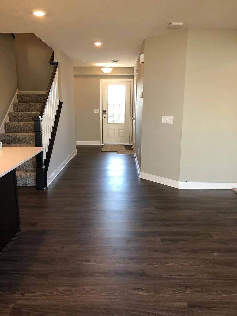 Townhouse for rent at 4808 Martingale Dr, Saint Paul, MN 55129
