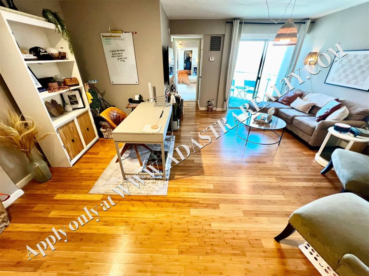 House for rent at 3838 Rainbow Blvd #1401, Kansas City, KS 66103