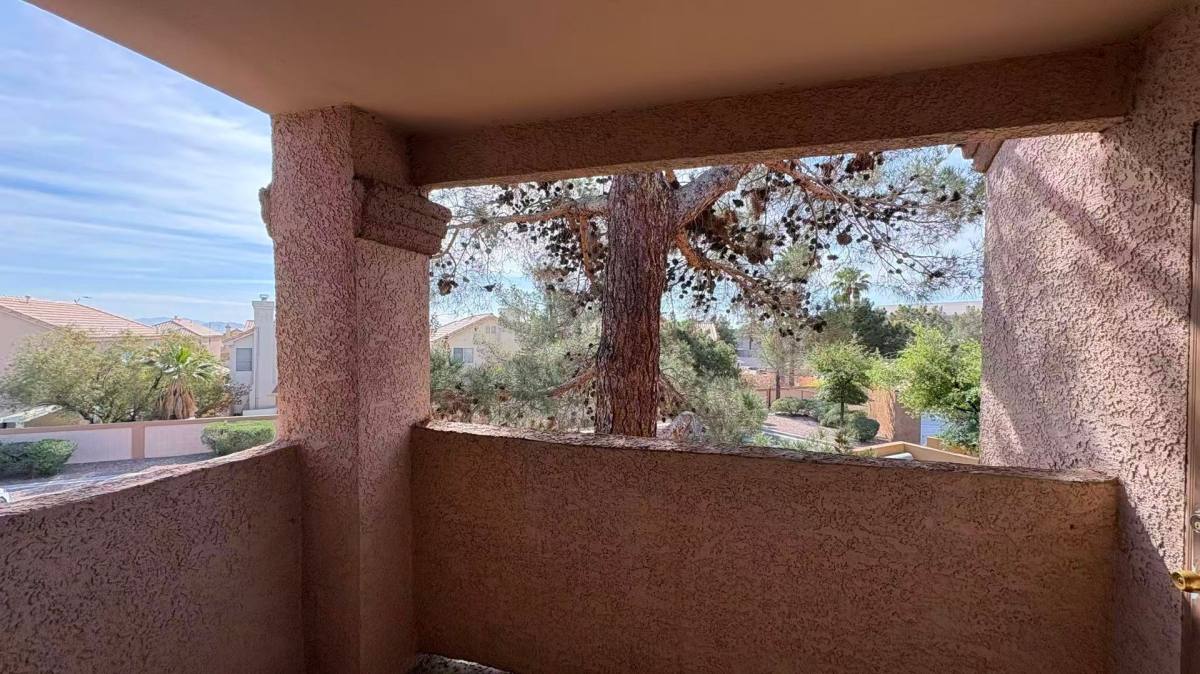 Condo for rent at 1150 Buffalo Dr, Las Vegas, NV 89128