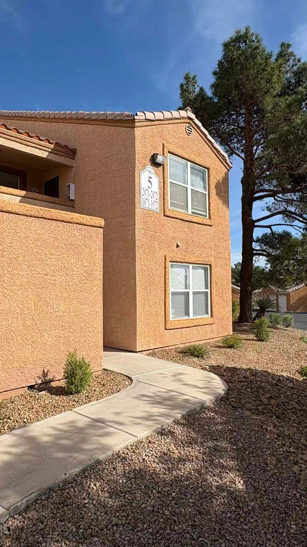 Condo for rent at 1150 Buffalo Dr, Las Vegas, NV 89128