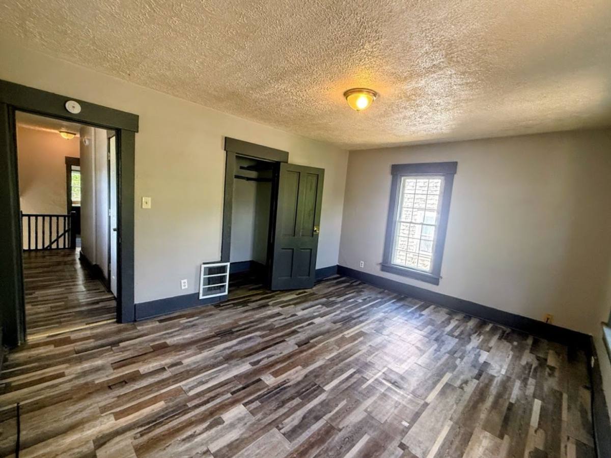 Apartment for rent at 560 Schiller Ave, Akron, OH 44310