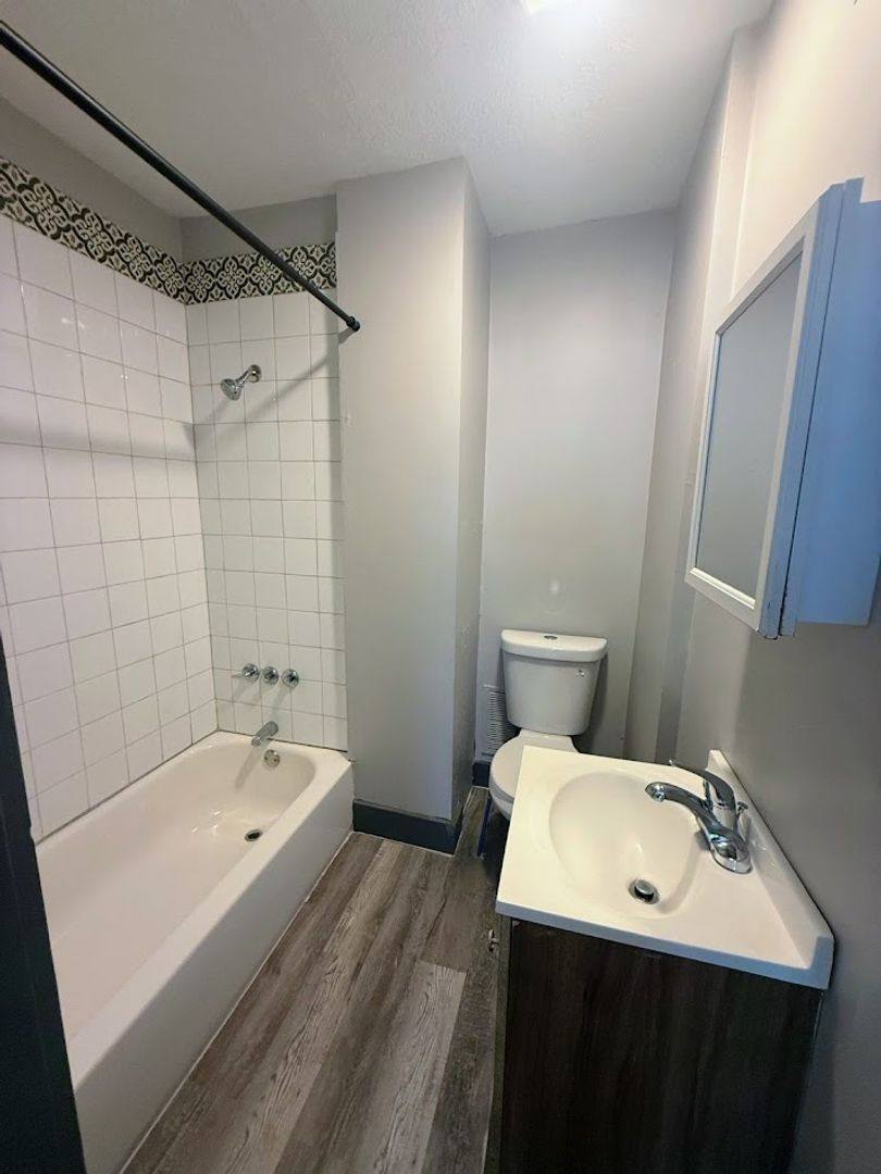Apartment for rent at 560 Schiller Ave, Akron, OH 44310
