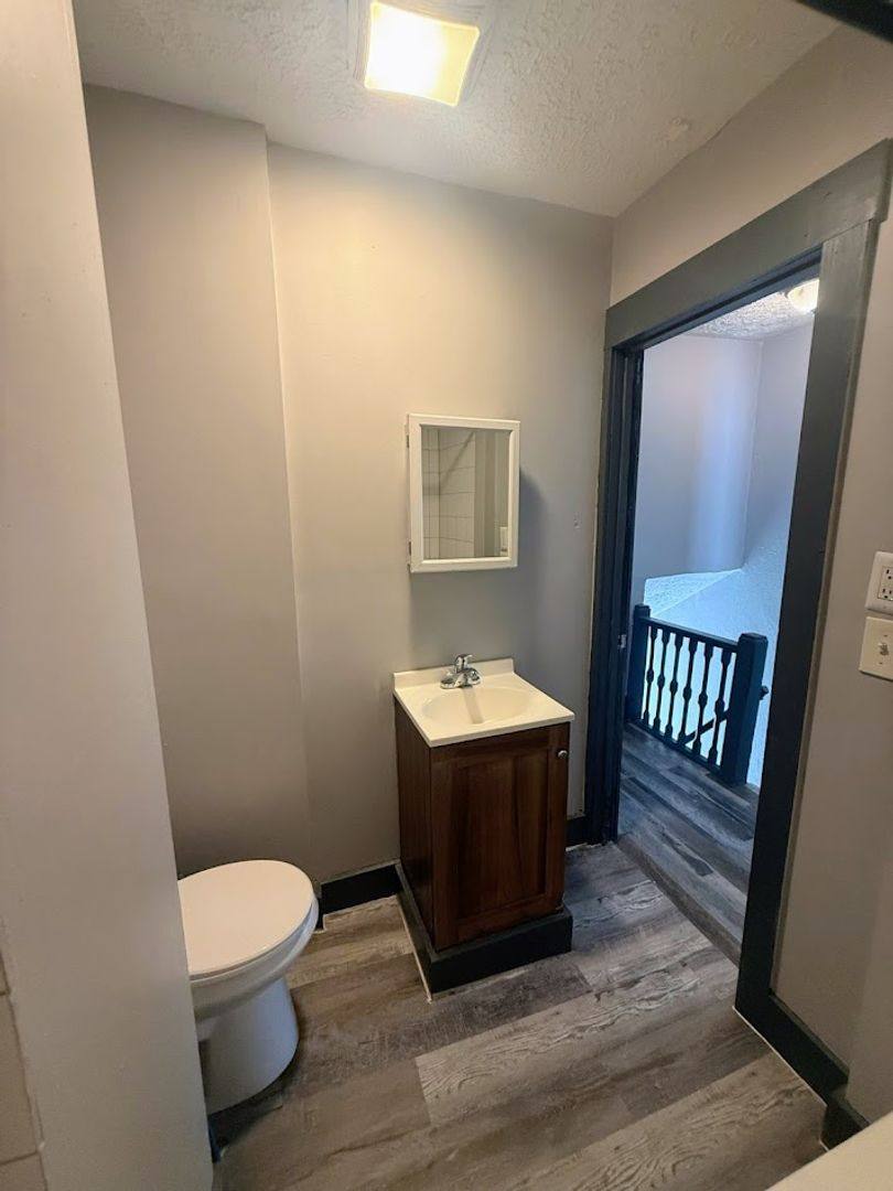 Apartment for rent at 560 Schiller Ave, Akron, OH 44310