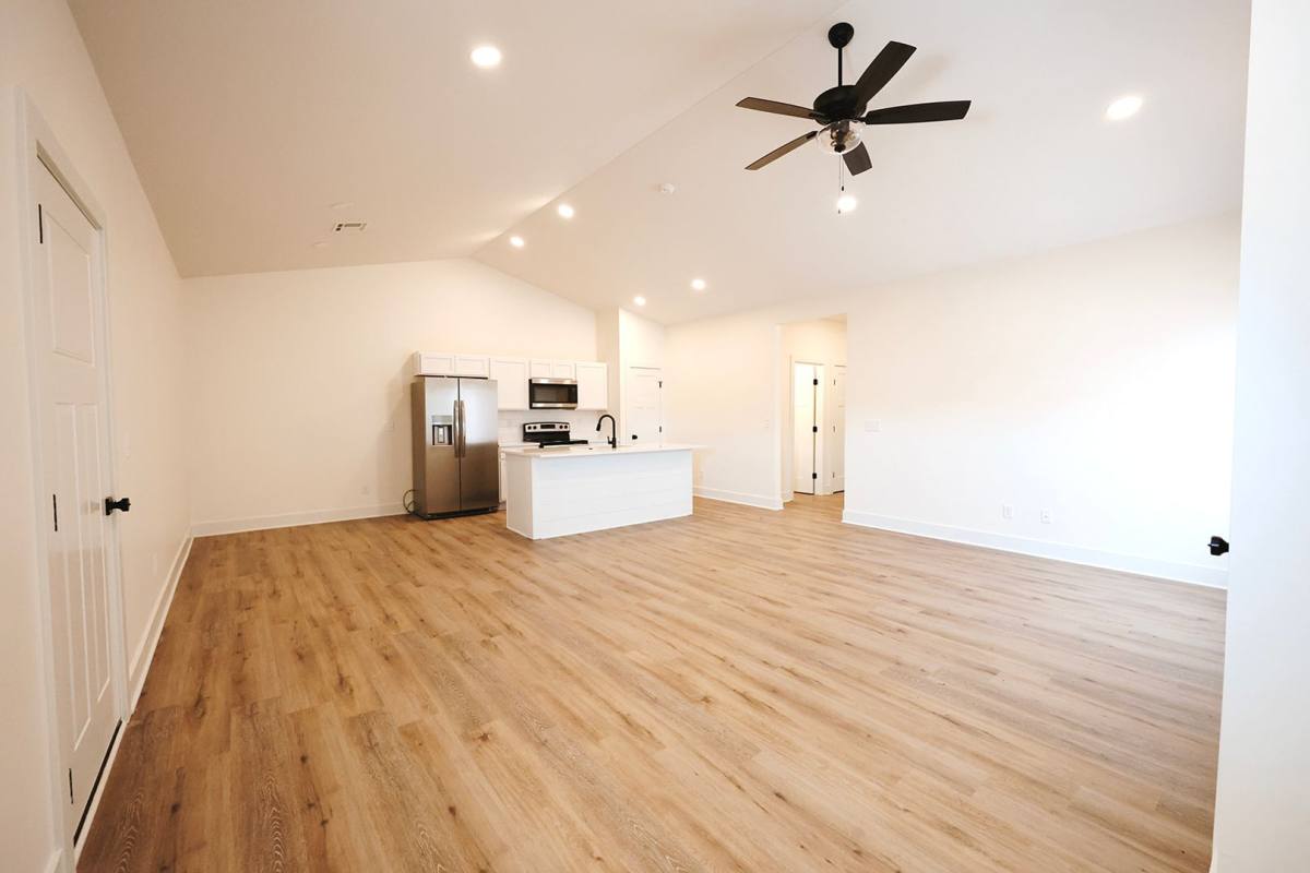 Apartment for rent at 522 E Briarbrook Lane, Valley Center, KS 67147