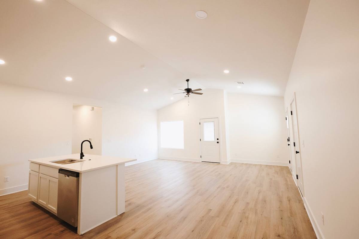 Apartment for rent at 522 E Briarbrook Lane, Valley Center, KS 67147