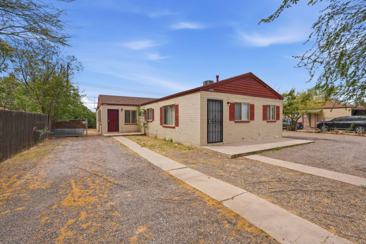 House for rent at 2520 E Cameron Vista, Tucson, AZ 85713