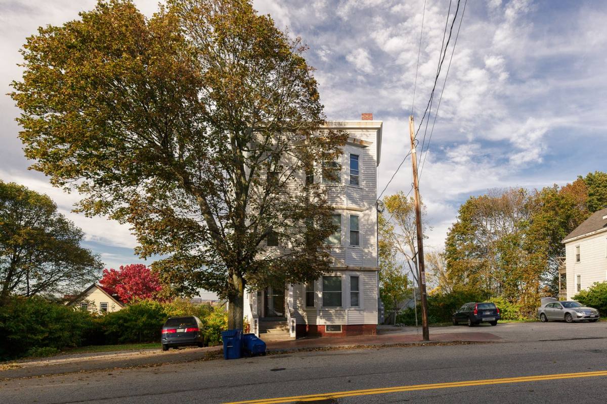 Apartment for rent at 851 Congress St, Portland, ME 04102