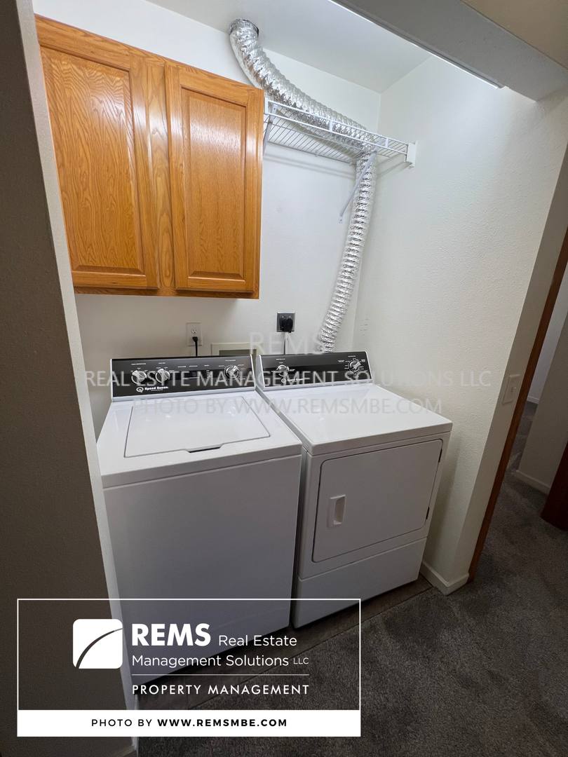Apartment for rent at 1125 17th Court, Reedsburg, WI 53959