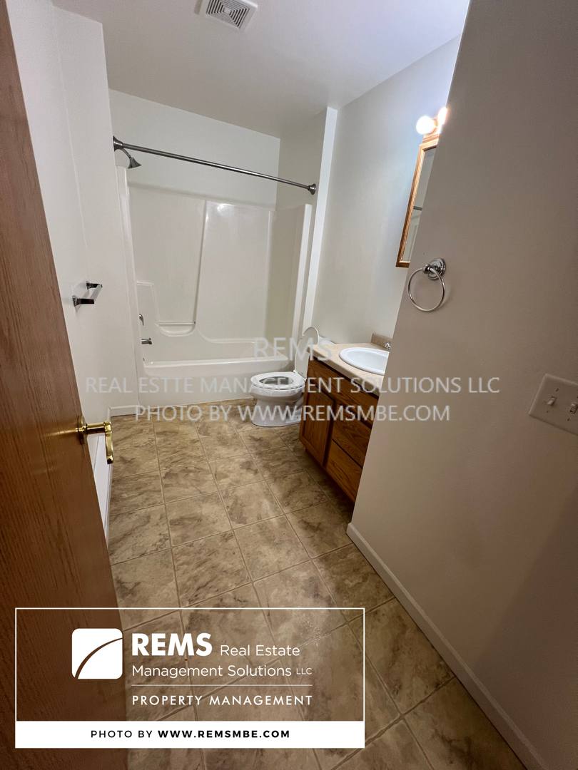 Apartment for rent at 1125 17th Court, Reedsburg, WI 53959