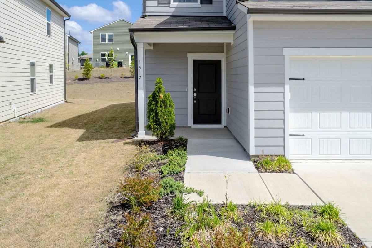 House for rent at 1517 Rhodes Pond St, Wendell, NC 27591