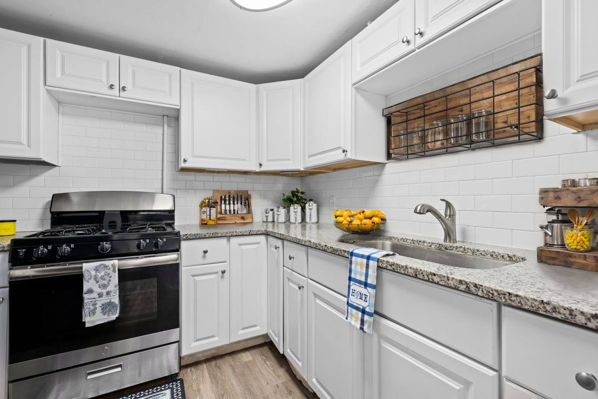 Apartment for rent at 1435 Jersey St, Denver, CO 80220