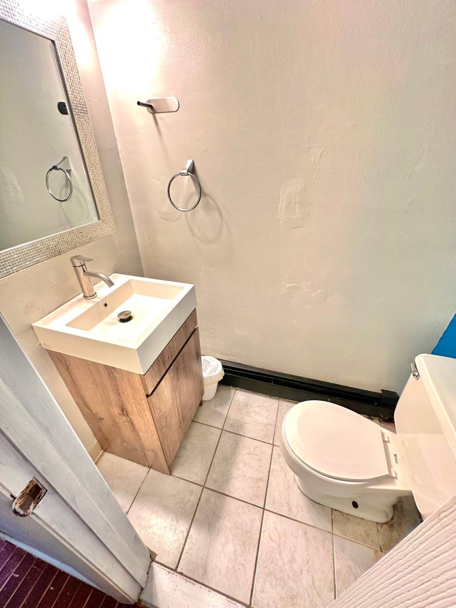 Apartment for rent at 168 Woodland Dr #A, Uncasville, CT 06382