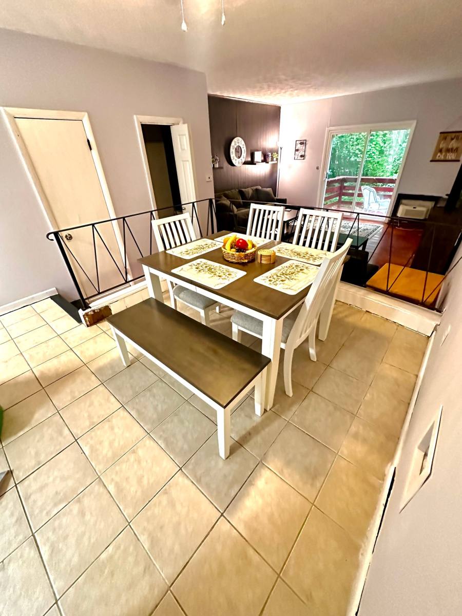 Apartment for rent at 168 Woodland Dr #A, Uncasville, CT 06382