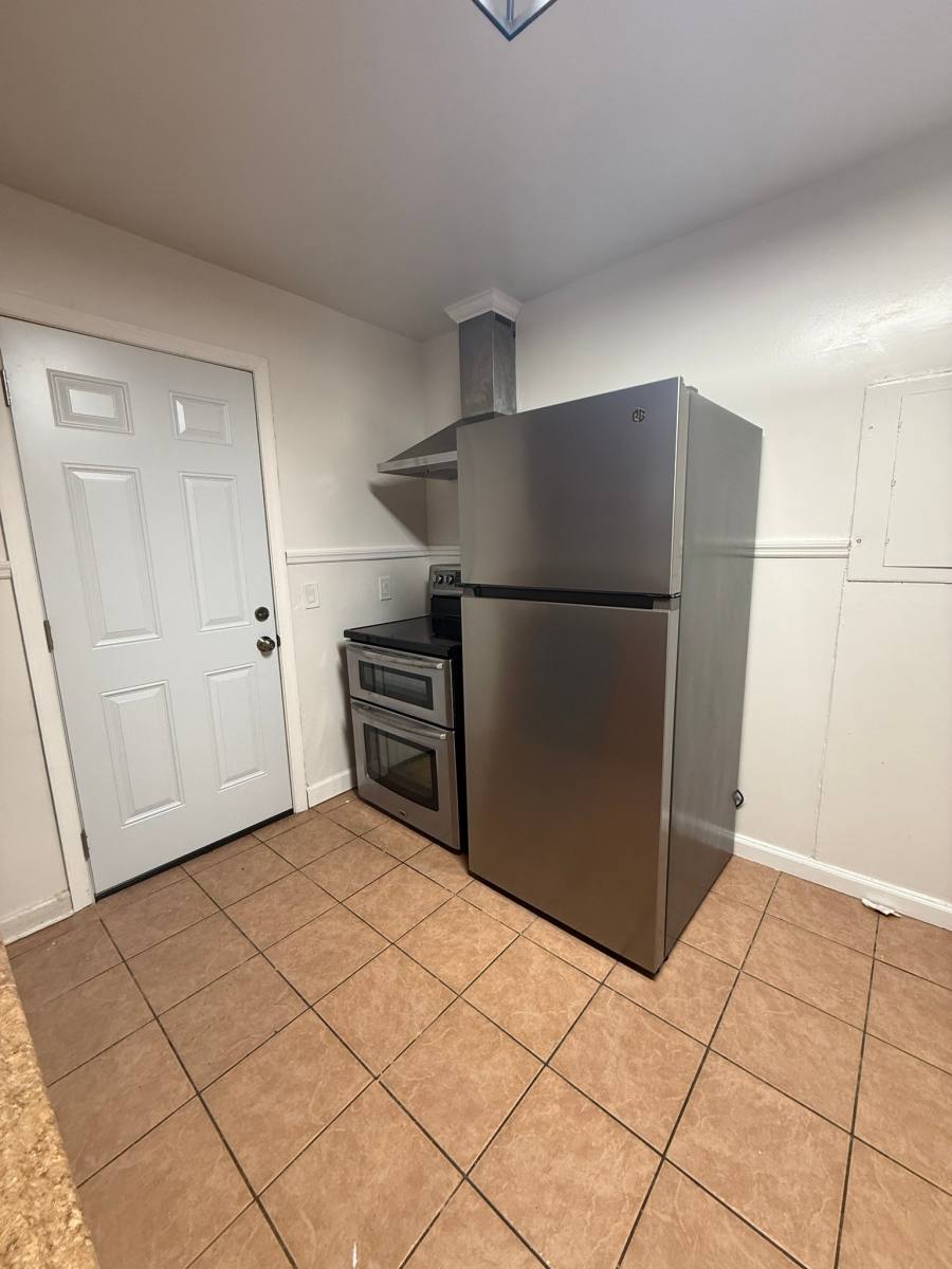 Apartment for rent at 1109 Meharry Blvd #3, Nashville, TN 37208