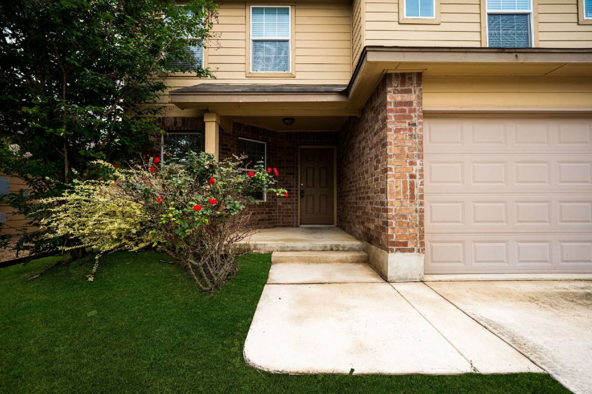 House for rent at 469 Eastern Phoebe, San Antonio, TX 78253