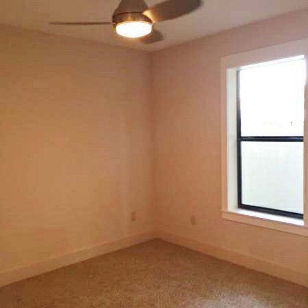 Apartment for rent at 4600 S Sheridan Rd, Tampa, FL 33611