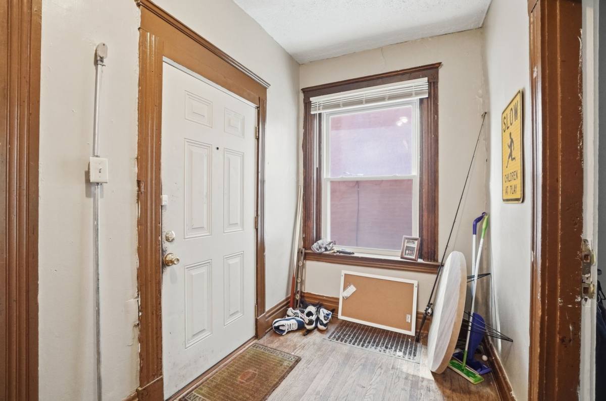 House for rent at 2661 Bellevue St, Cincinnati, OH 45219