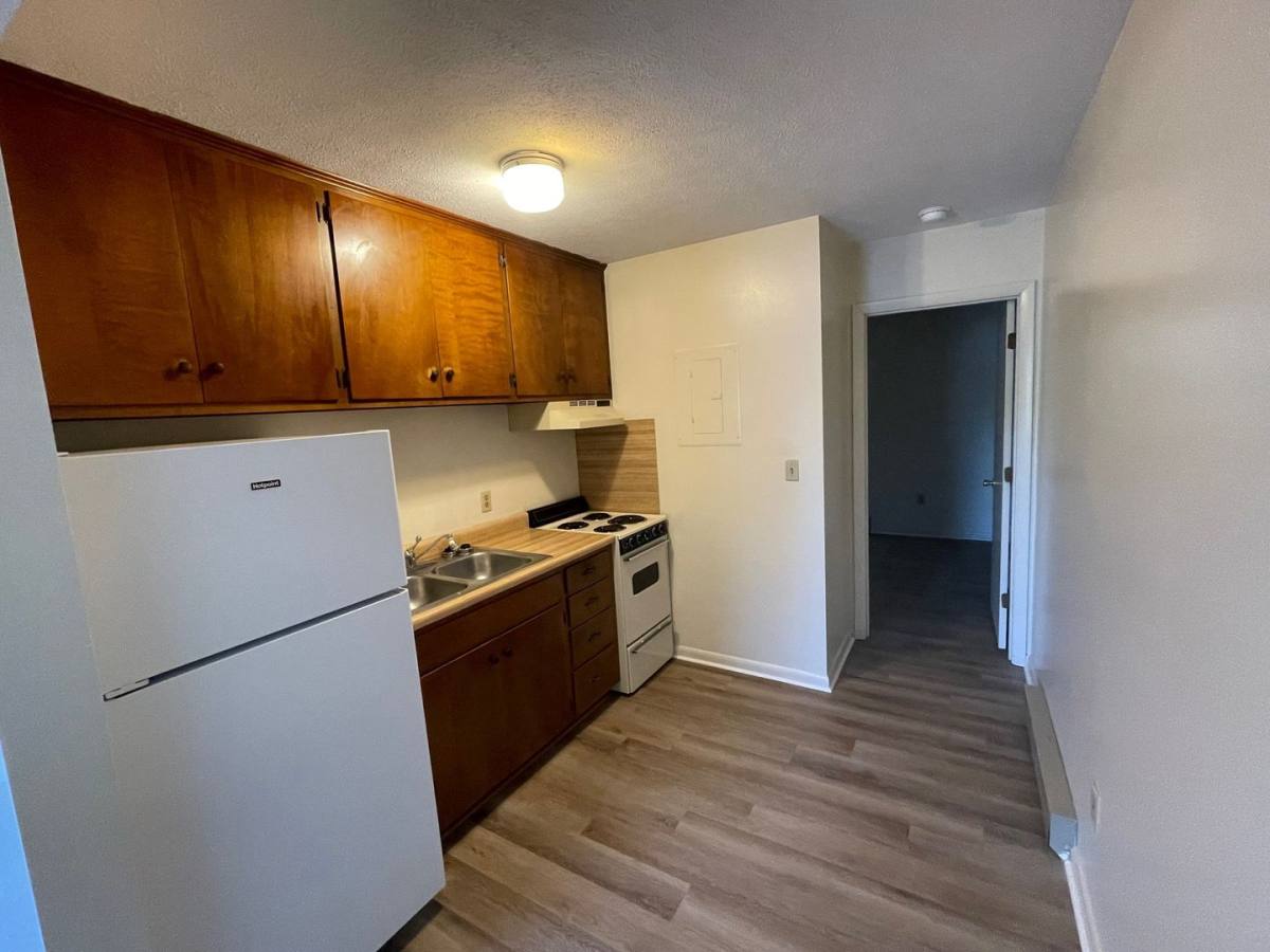 Apartment for rent at 990 Chicago Ave, Harrisonburg, VA 22802