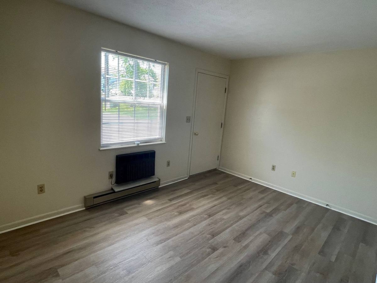 Apartment for rent at 990 Chicago Ave, Harrisonburg, VA 22802