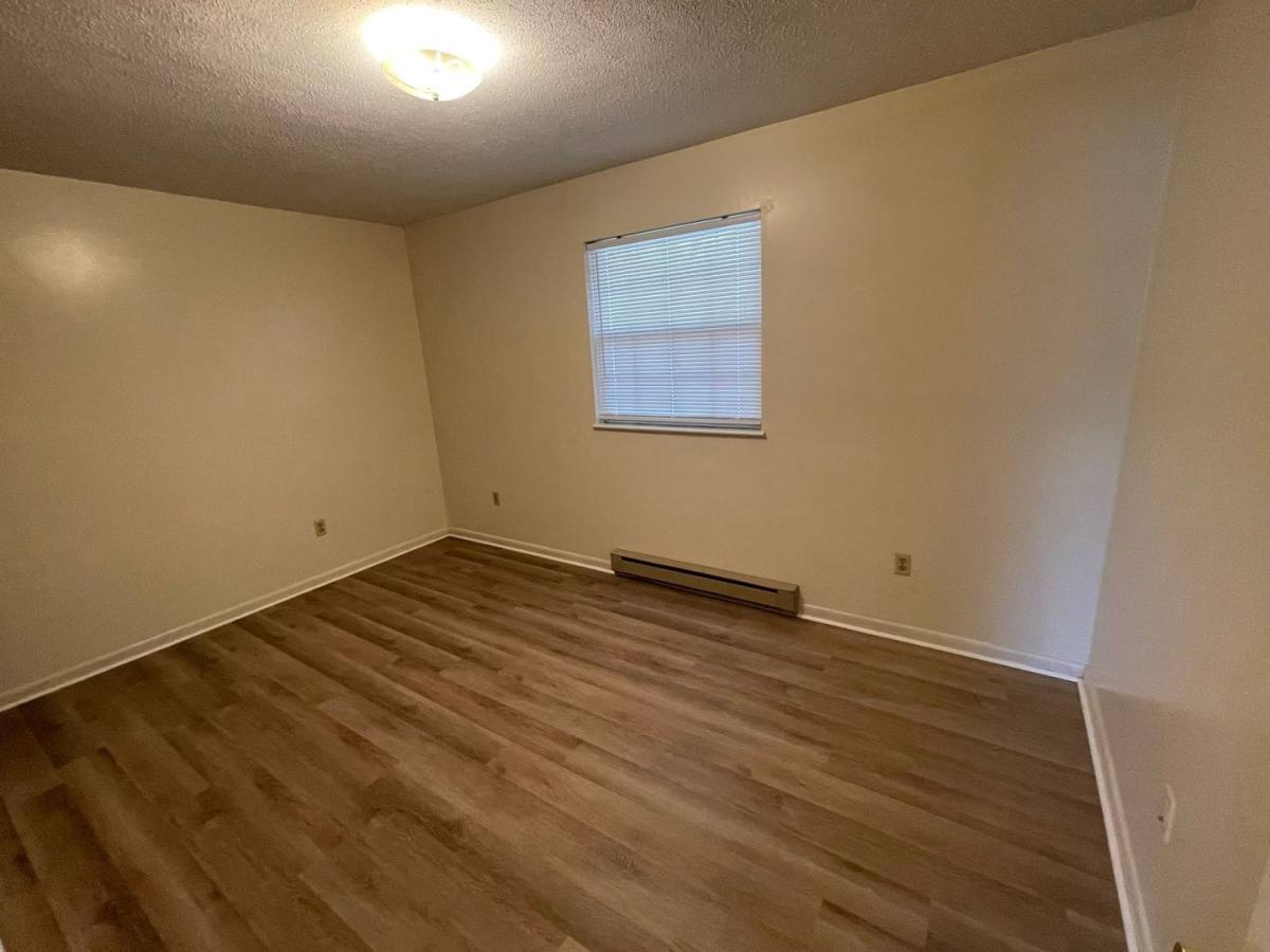 Apartment for rent at 990 Chicago Ave, Harrisonburg, VA 22802