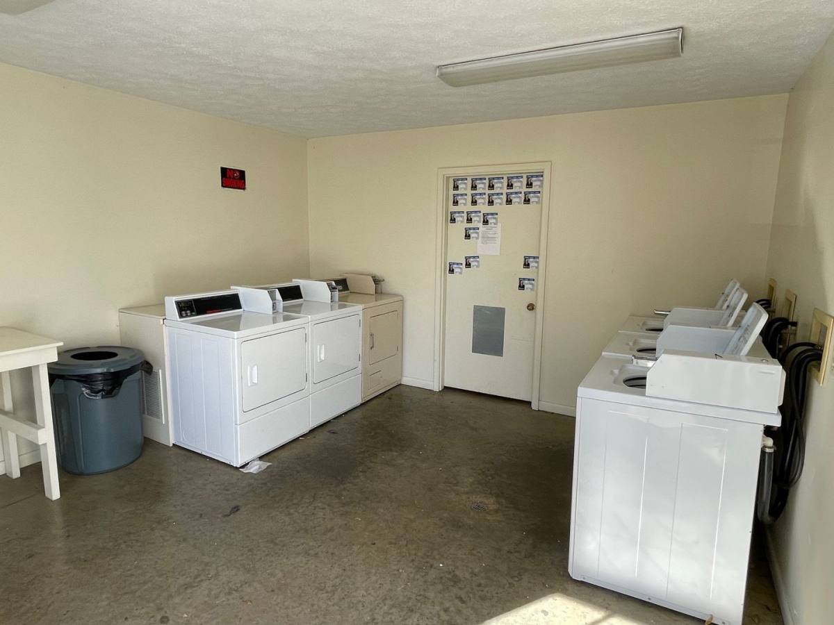 Apartment for rent at 990 Chicago Ave, Harrisonburg, VA 22802